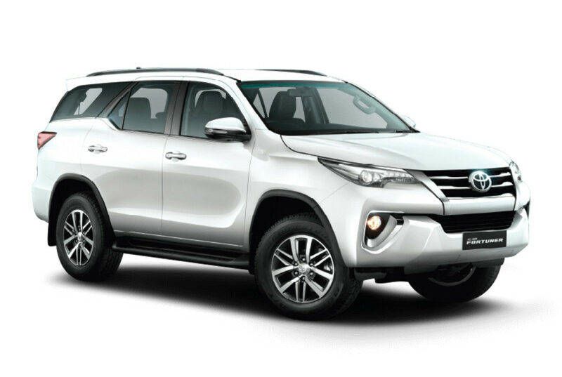 Thuê xe 7 chỗ Toyota Fortuner