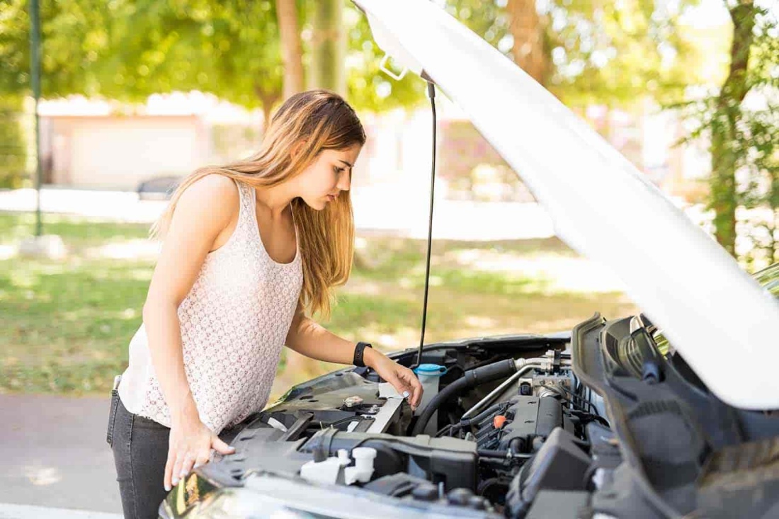 Cách kiểm tra xe khi thuê xe tự lái